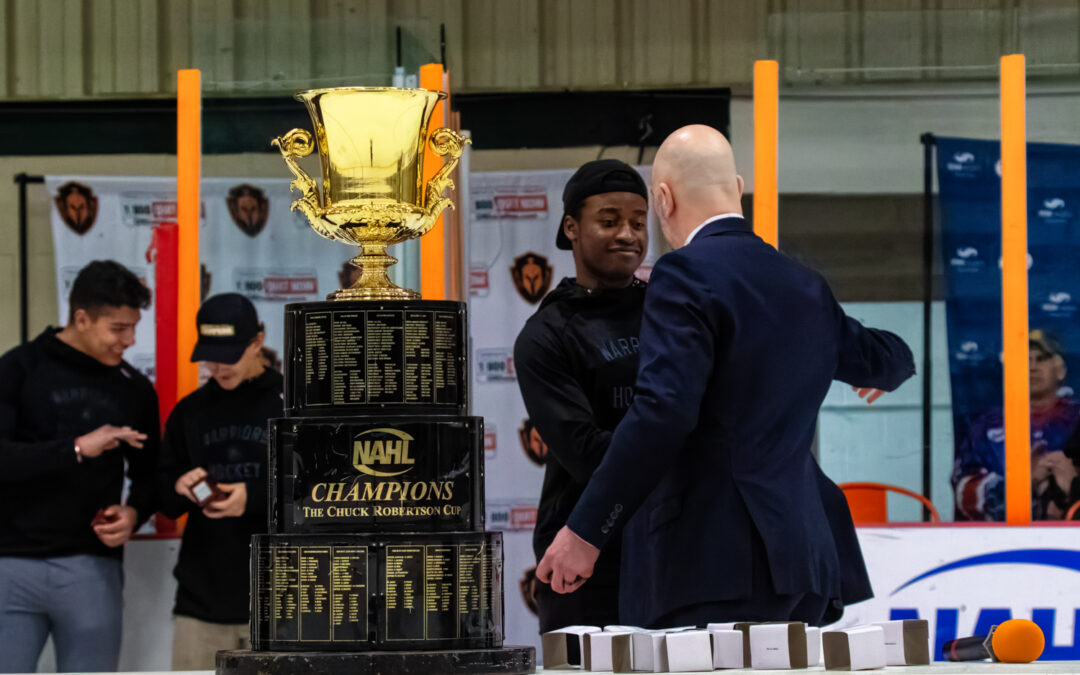 Warriors Sweep New Mexico, Receive Championship Rings