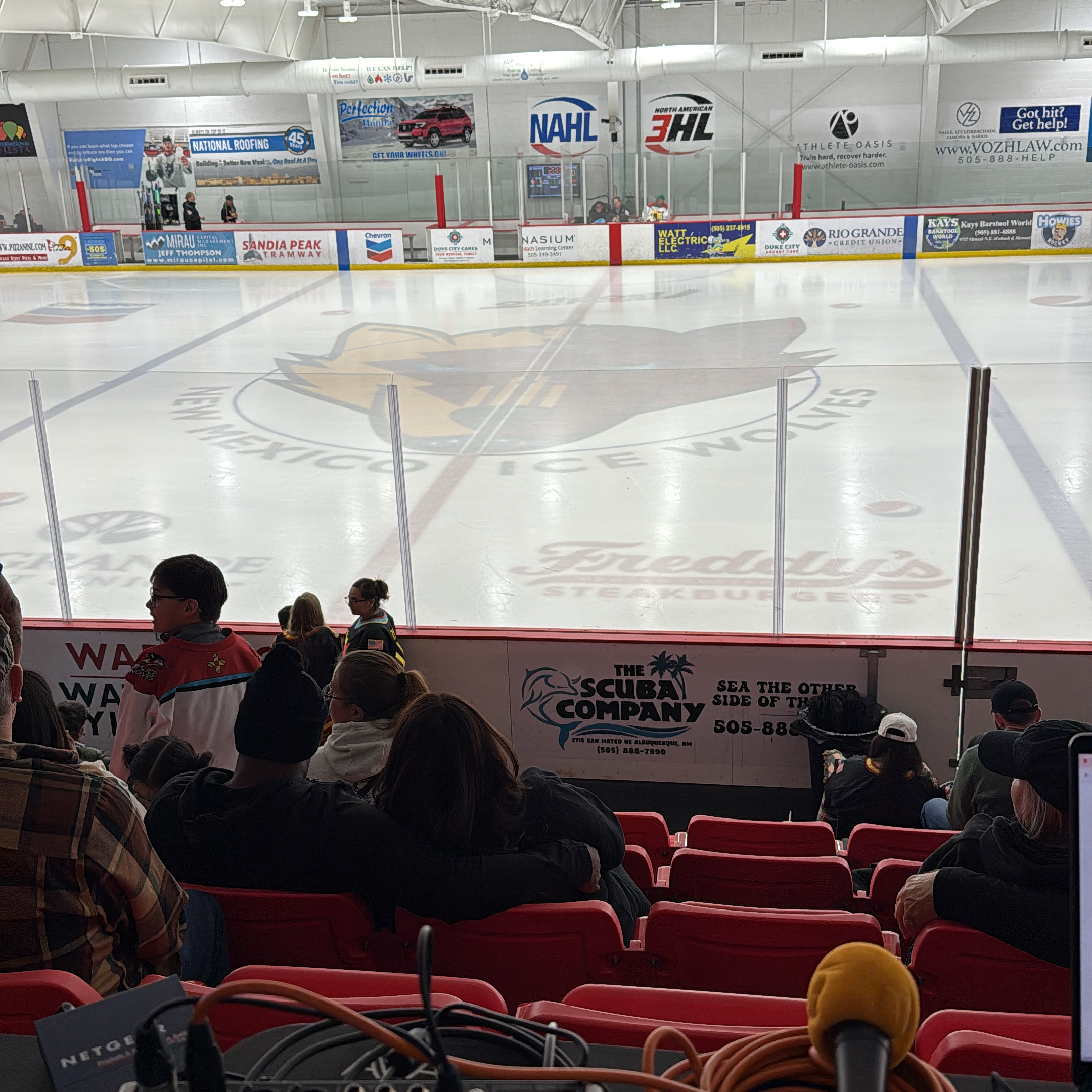 1CF8ACBD-2740-450A-B71C-233CDBA8F1BE