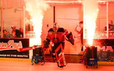 WARRIORS DROP HEARTBREAKER IN GAME 2, PREP FOR 1ST ROAD TRIP